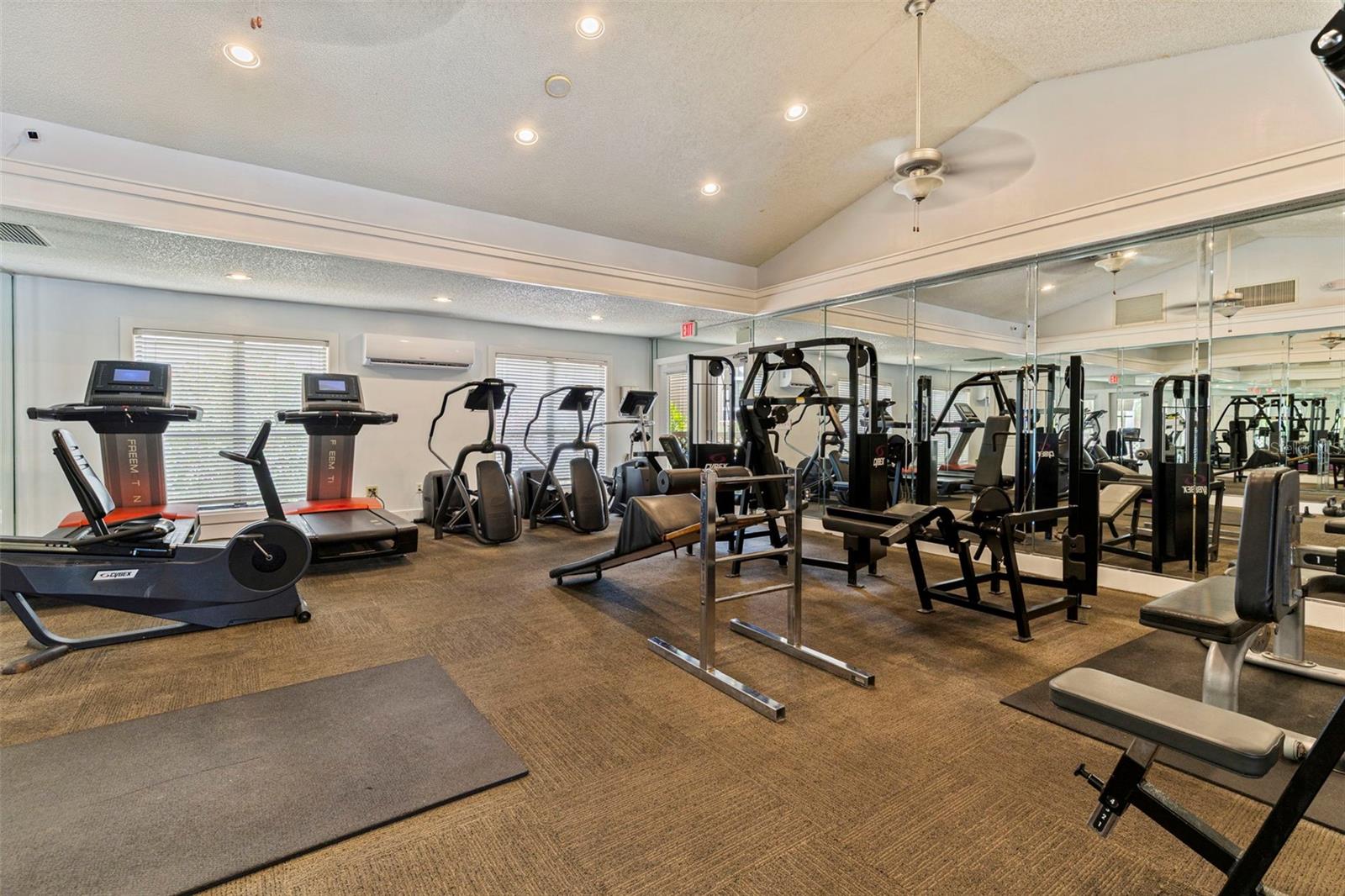 Image 32 of 40 For 11901 4th Street N 5311