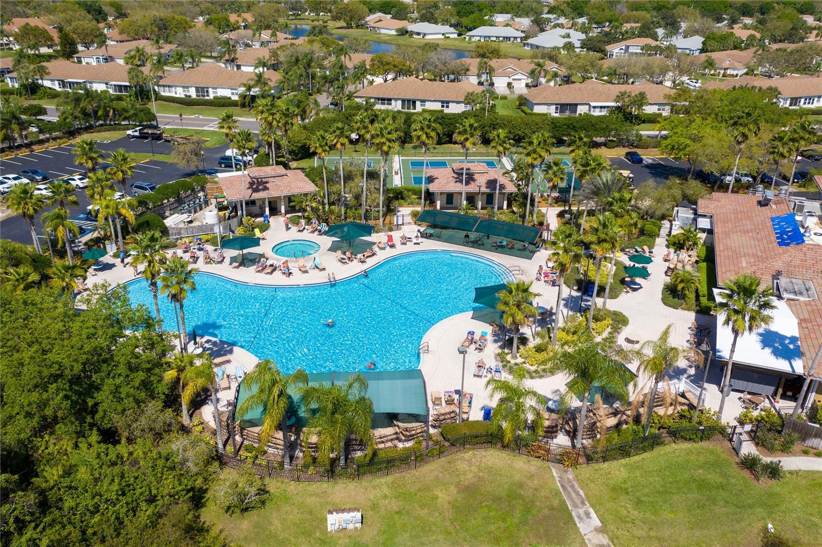 Image 35 of 46 For 417 Gladstone Place