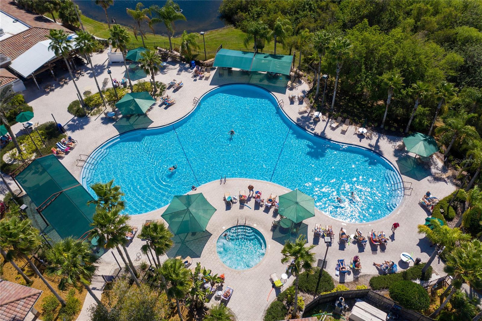 Image 39 of 46 For 417 Gladstone Place