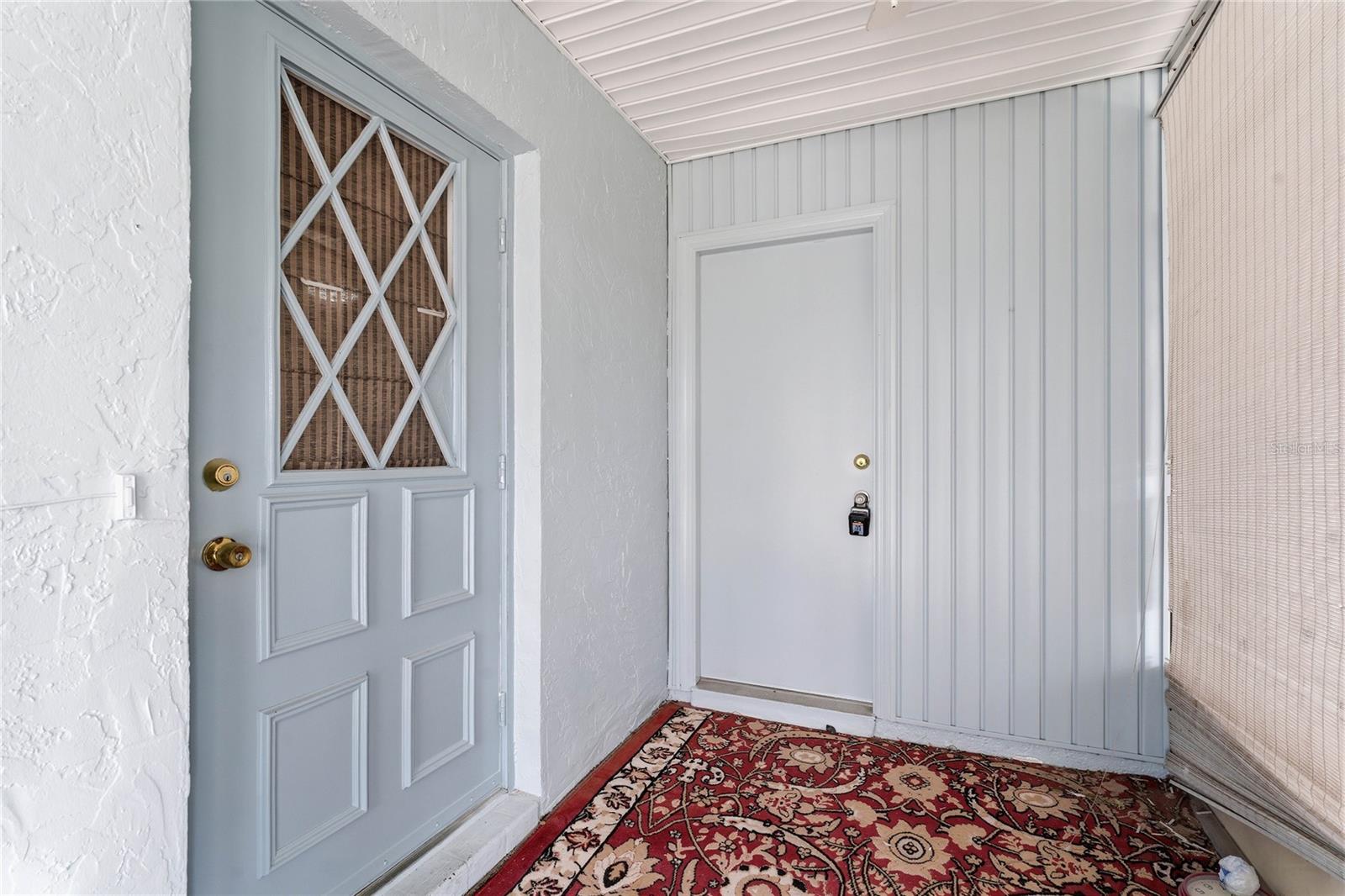 Image 5 of 46 For 417 Gladstone Place