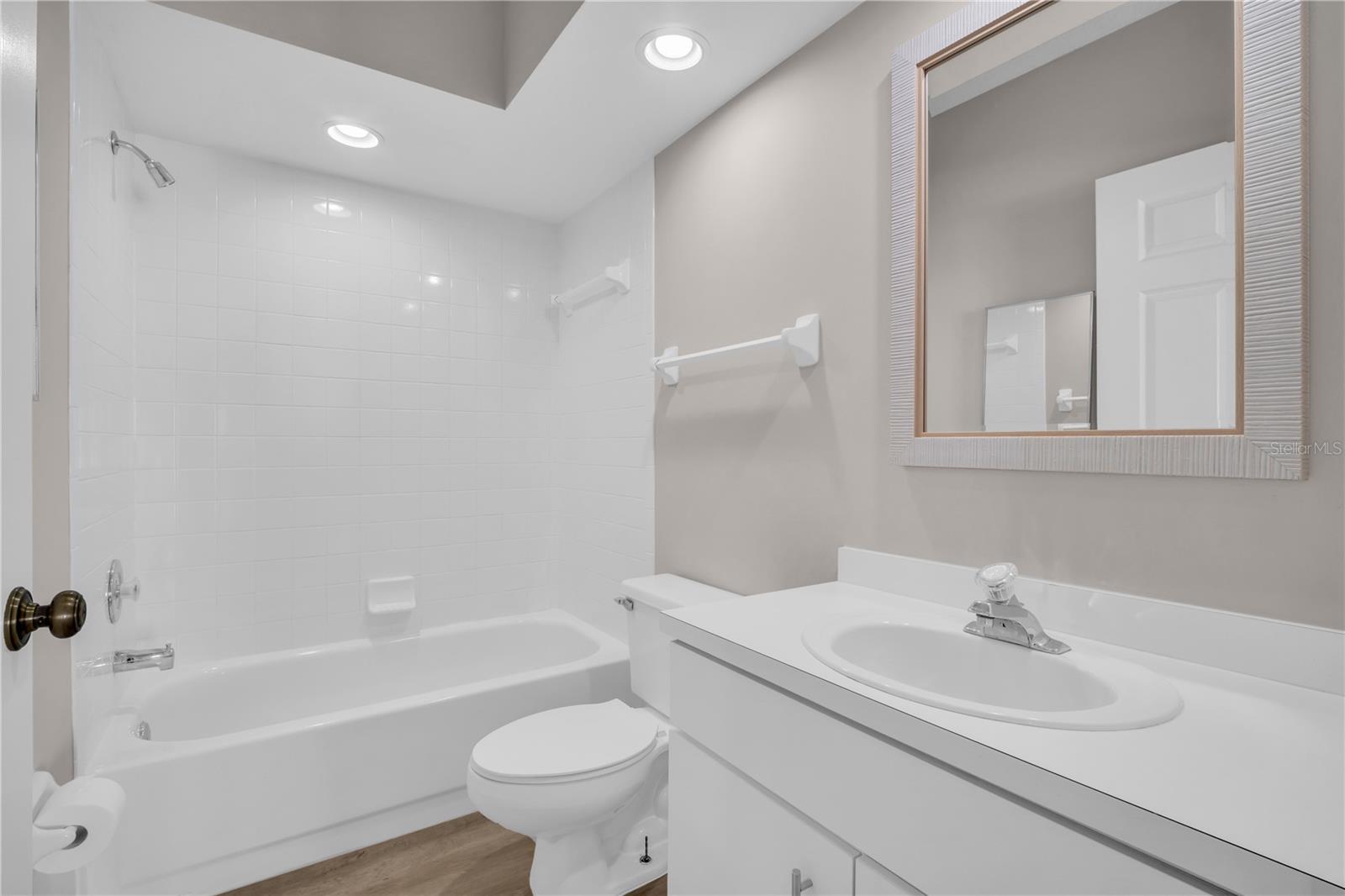 Image 31 of 49 For 11531 Shipwatch Drive 1037