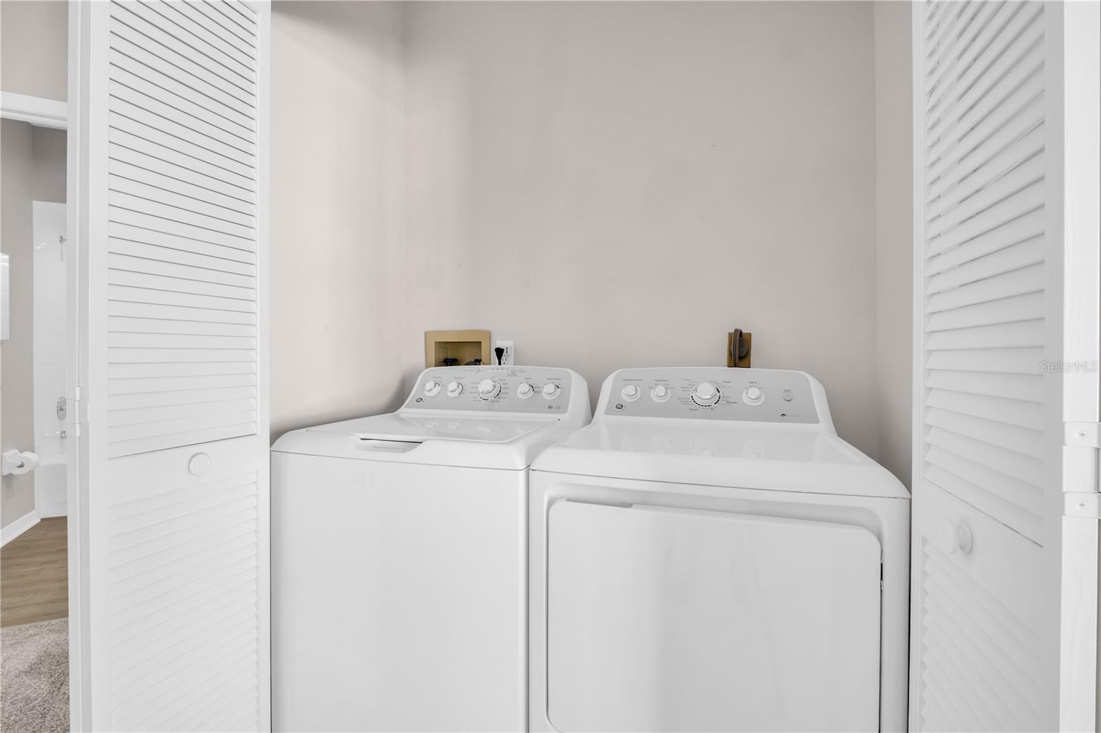 Image 32 of 49 For 11531 Shipwatch Drive 1037