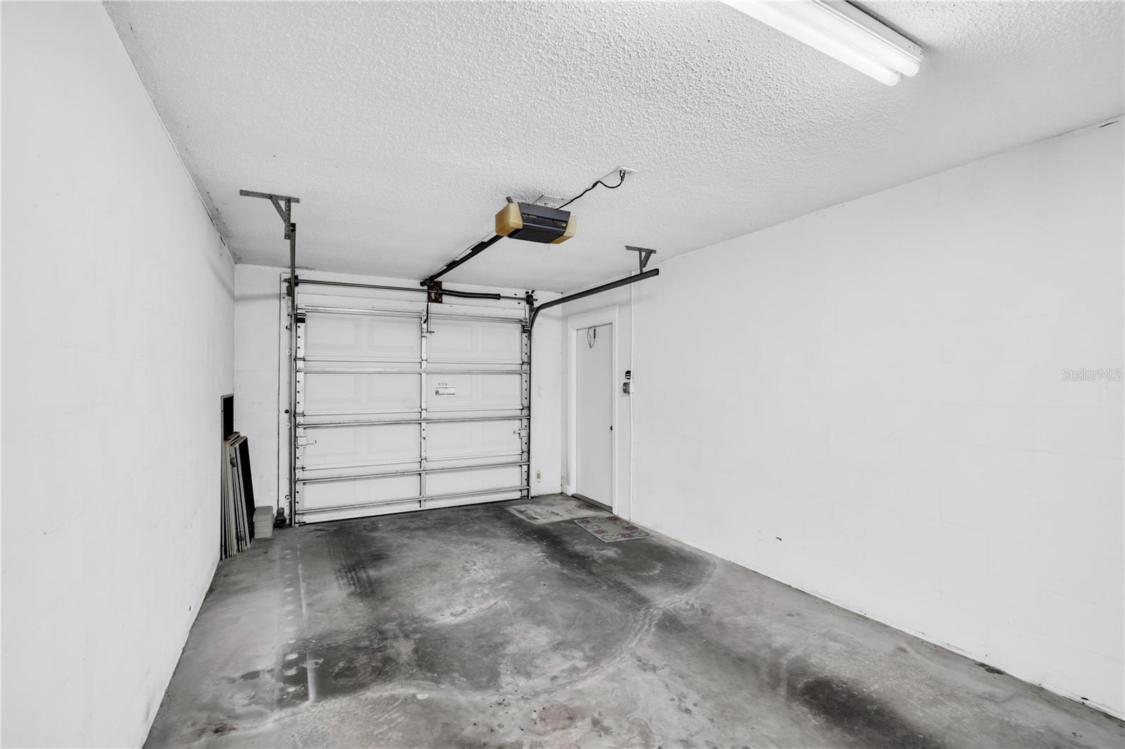 Image 43 of 49 For 11531 Shipwatch Drive 1037