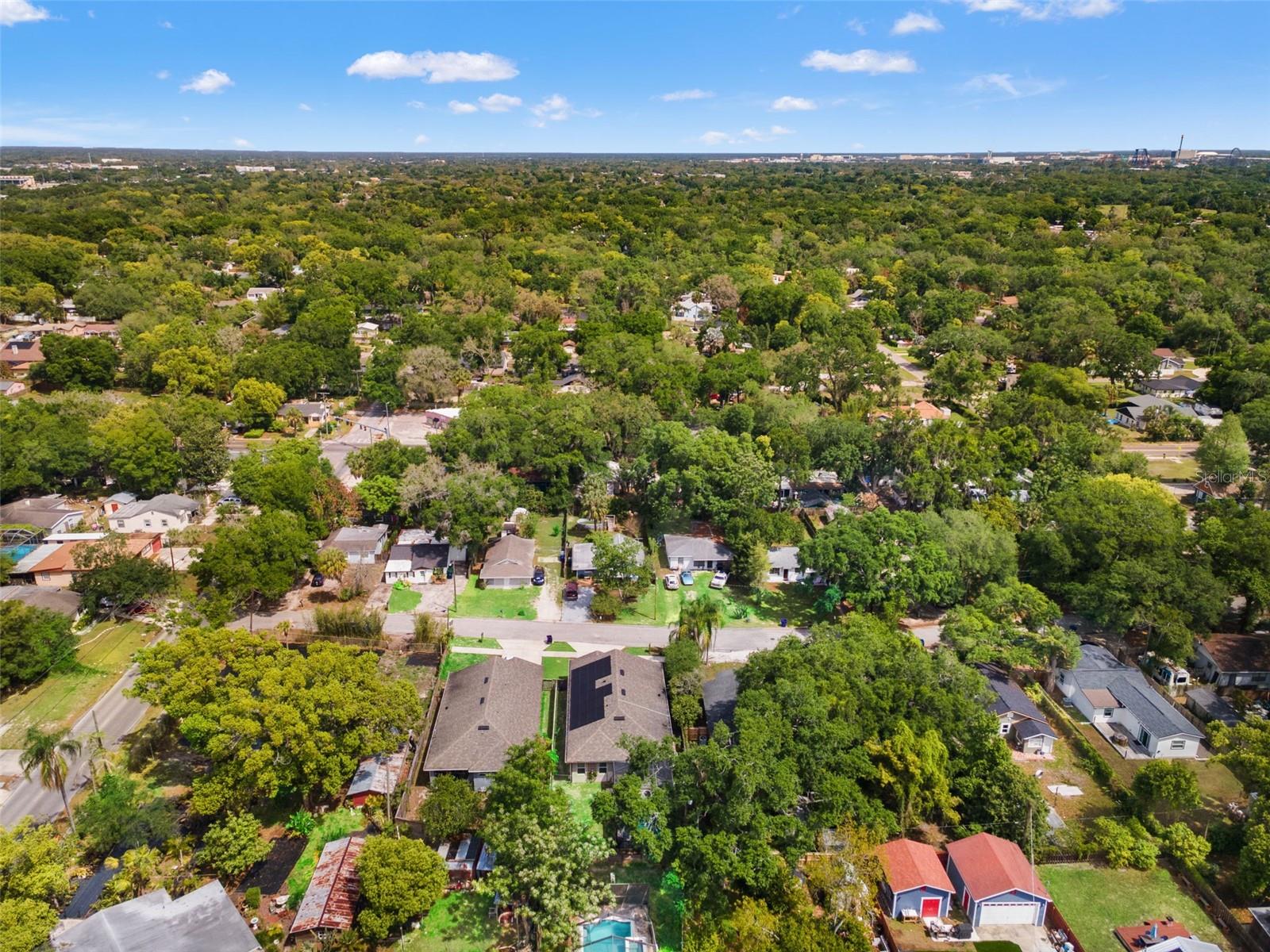 Listing photo id 41 for 1507 Hillside Drive