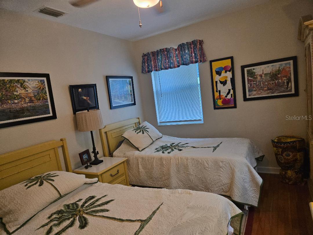 Image 8 of 11 For 2609 47th Street S