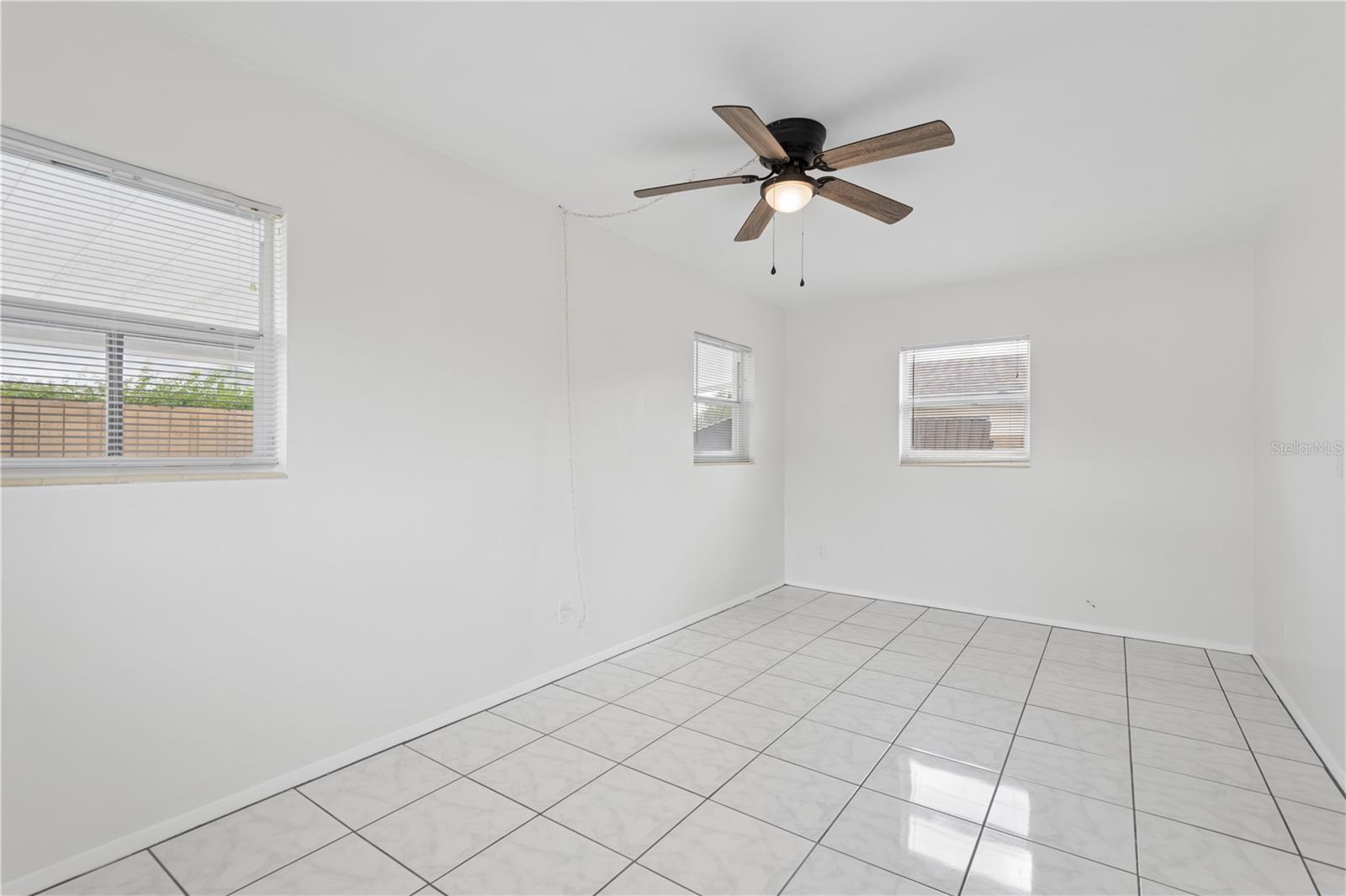 Image 13 of 15 For 10610 98th Terrace