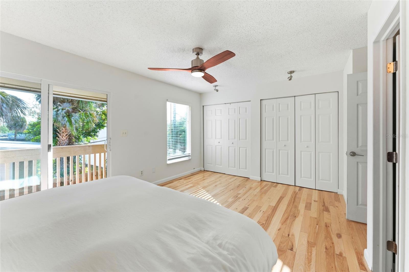 Image 27 of 46 For 105 Davis Boulevard B