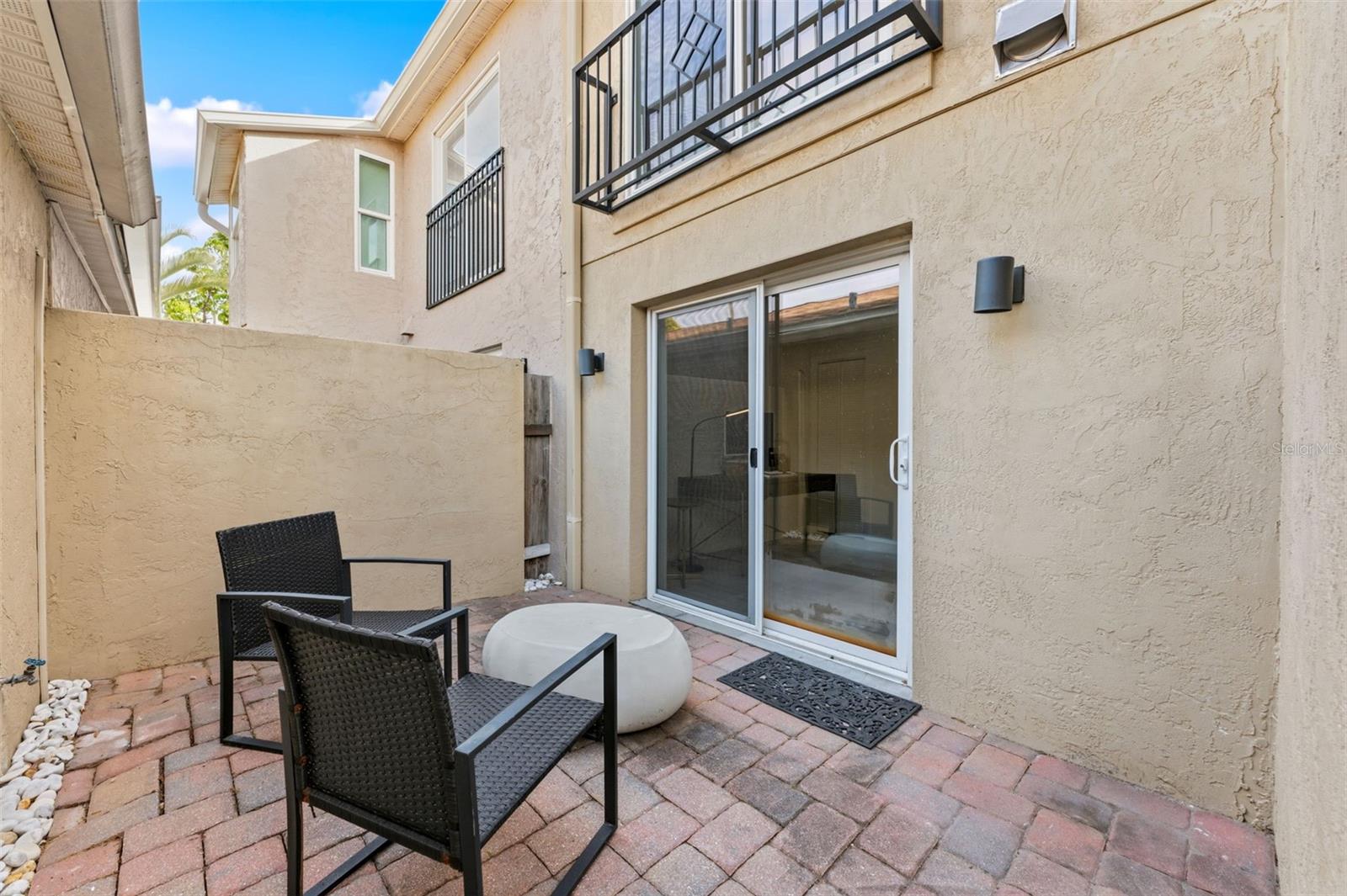 Image 6 of 46 For 105 Davis Boulevard B