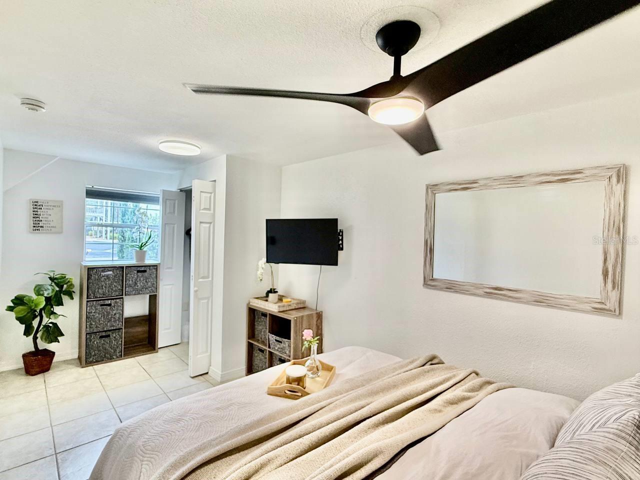 Image 13 of 16 For 2575 Himes Avenue A