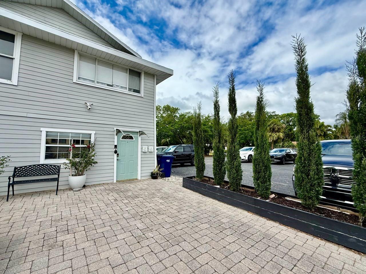 Image 2 of 16 For 2575 Himes Avenue A