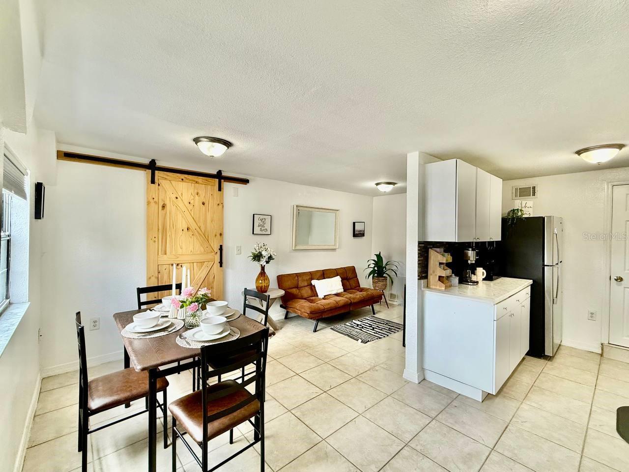 Image 4 of 16 For 2575 Himes Avenue A