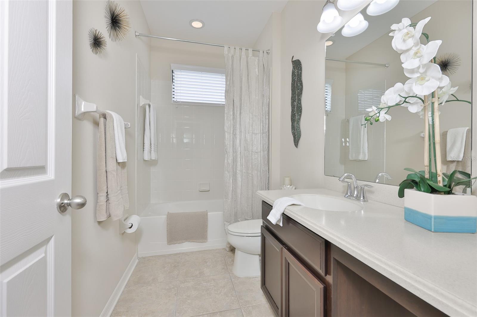 Listing photo id 30 for 7116 Harvest Glen Lane