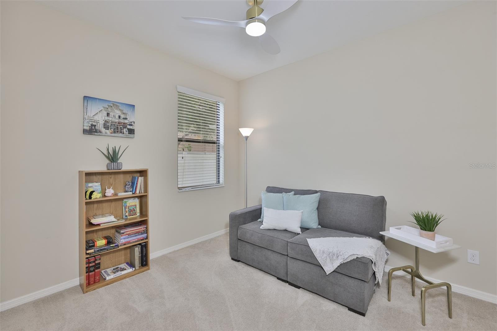 Listing photo id 36 for 7116 Harvest Glen Lane