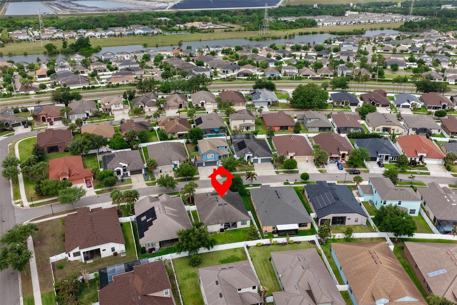 Listing photo id 48 for 7116 Harvest Glen Lane