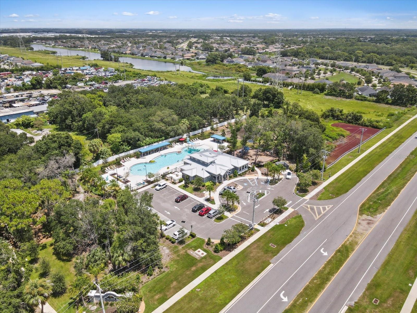 Listing photo id 55 for 7116 Harvest Glen Lane