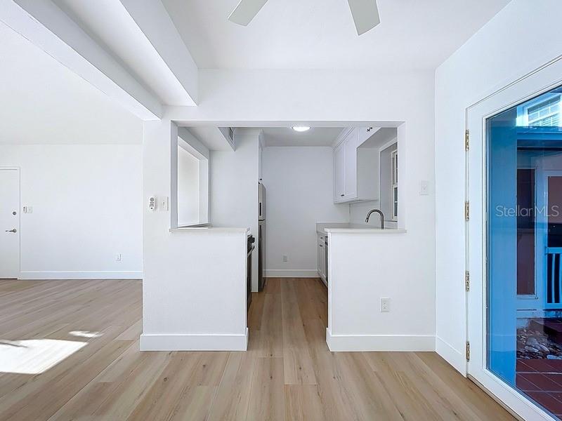 Image 11 of 29 For 1800 Pass-a-grille Way 2