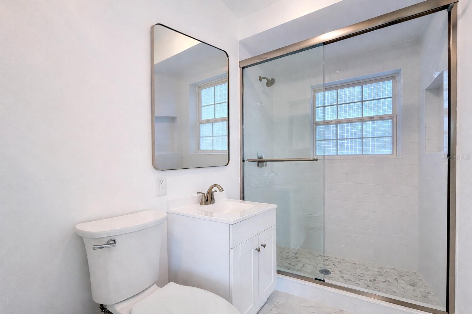 Image 14 of 29 For 1800 Pass-a-grille Way 2