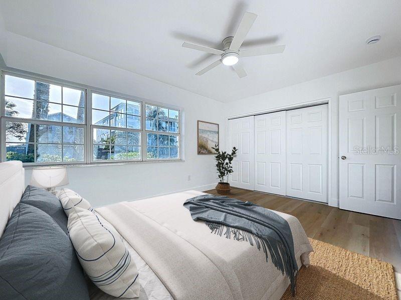 Image 16 of 29 For 1800 Pass-a-grille Way 2