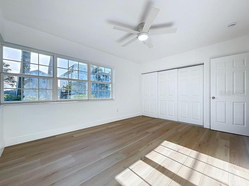 Image 17 of 29 For 1800 Pass-a-grille Way 2