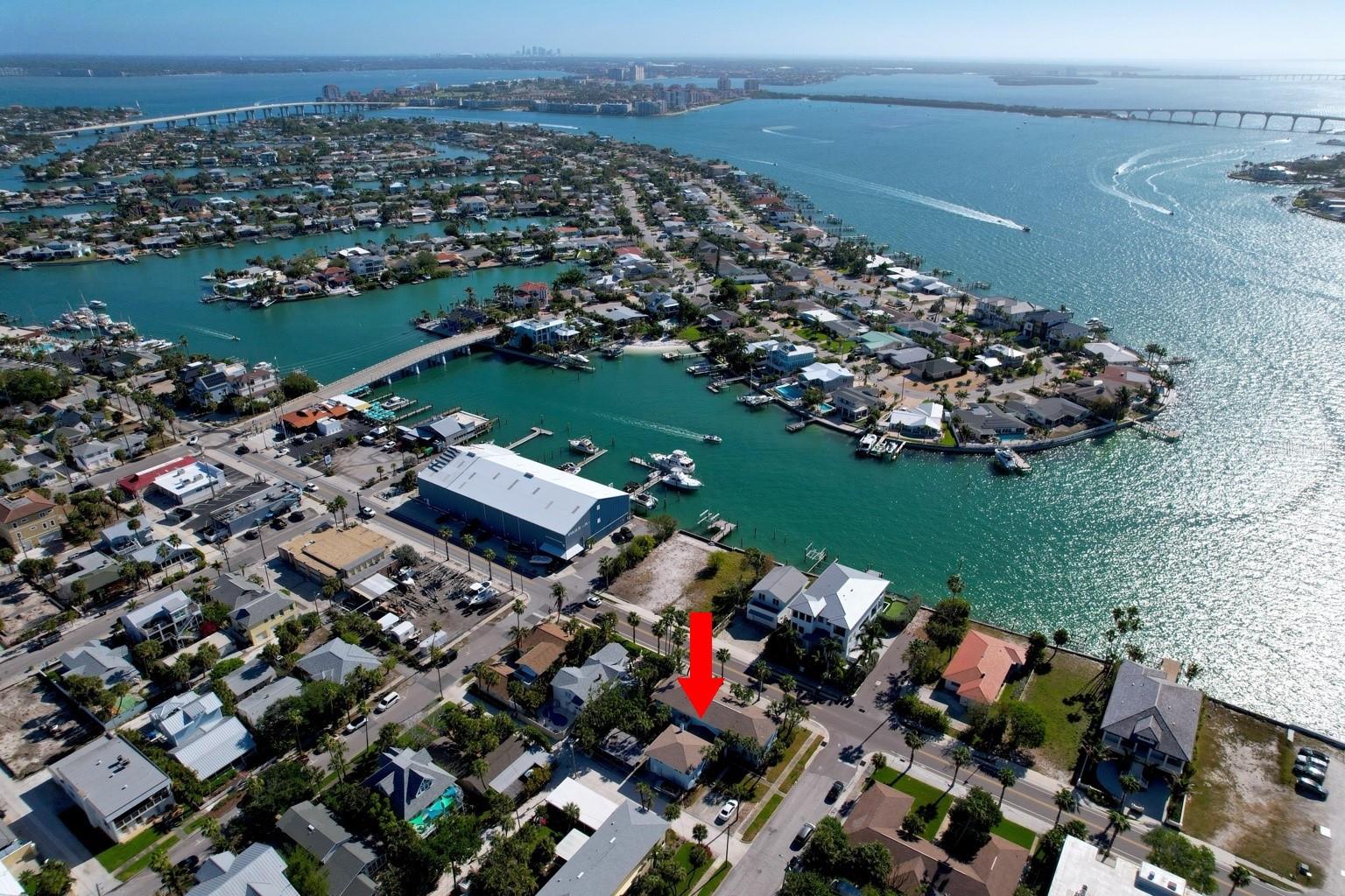 Image 25 of 29 For 1800 Pass-a-grille Way 2