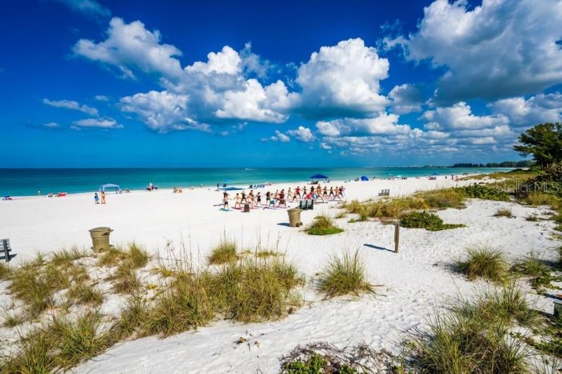 Image 4 of 29 For 1800 Pass-a-grille Way 2