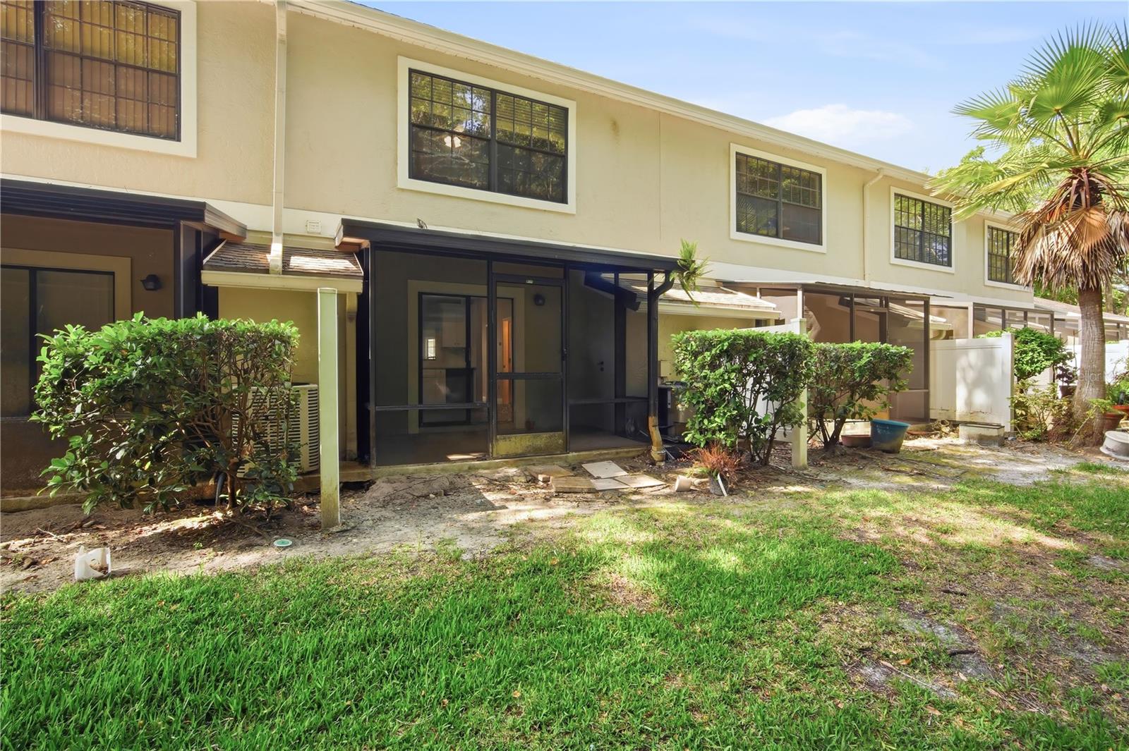 Image 21 of 29 For 5100 Burchette Road 604