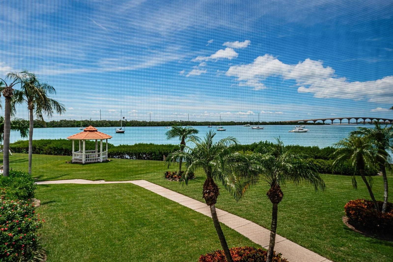 Image 13 of 15 For 6295 Bahia Del Mar Circle 204