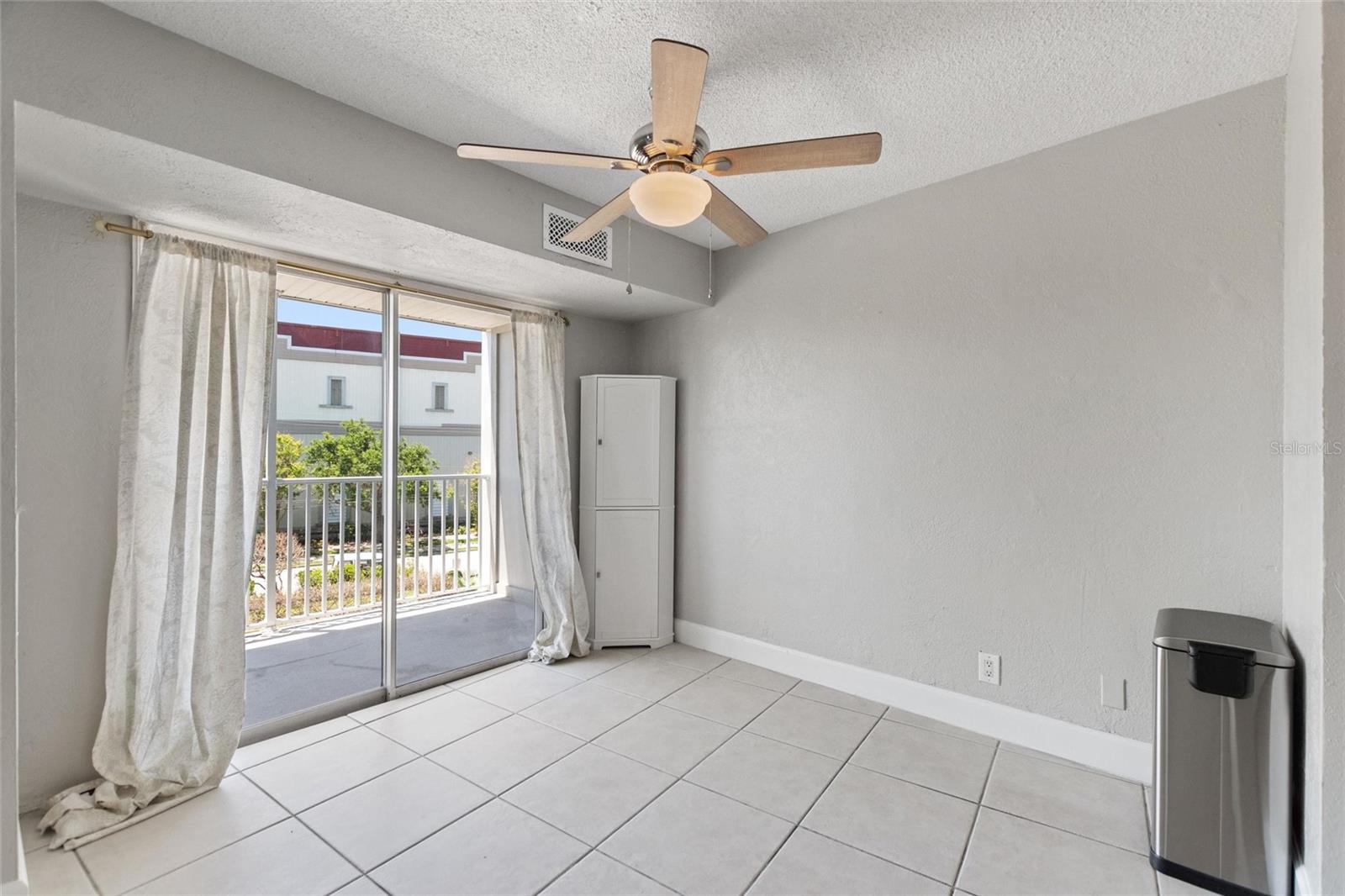 Image 14 of 41 For 3315 58th Avenue S 314