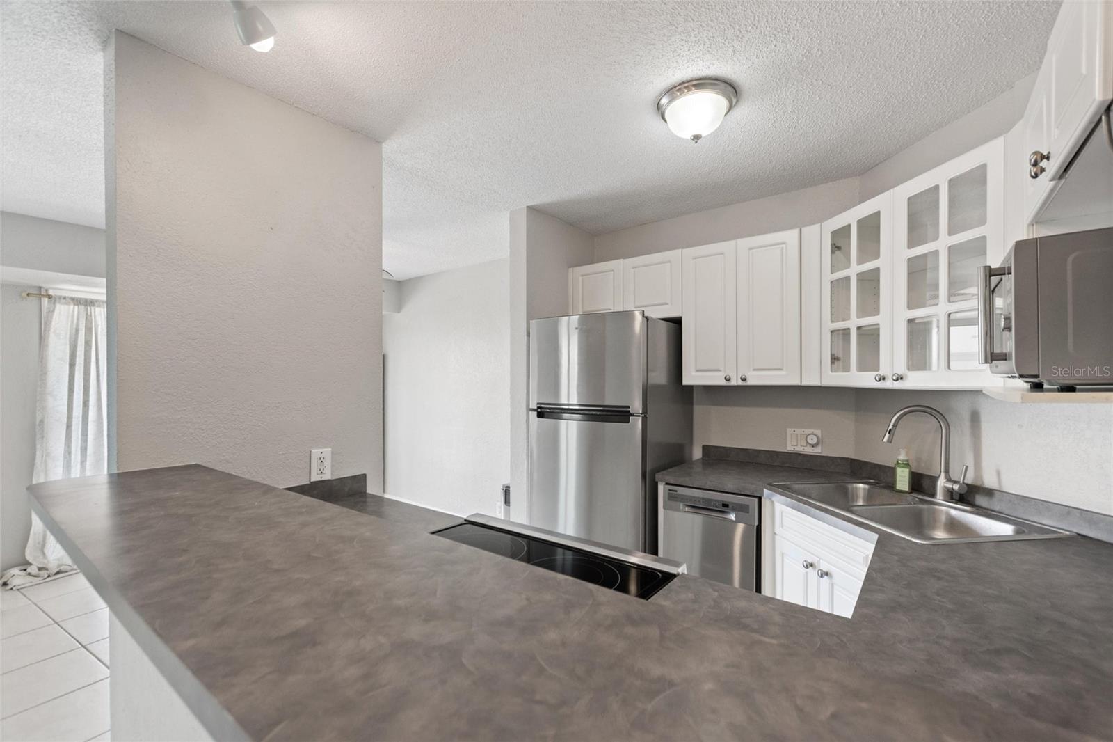 Image 20 of 41 For 3315 58th Avenue S 314