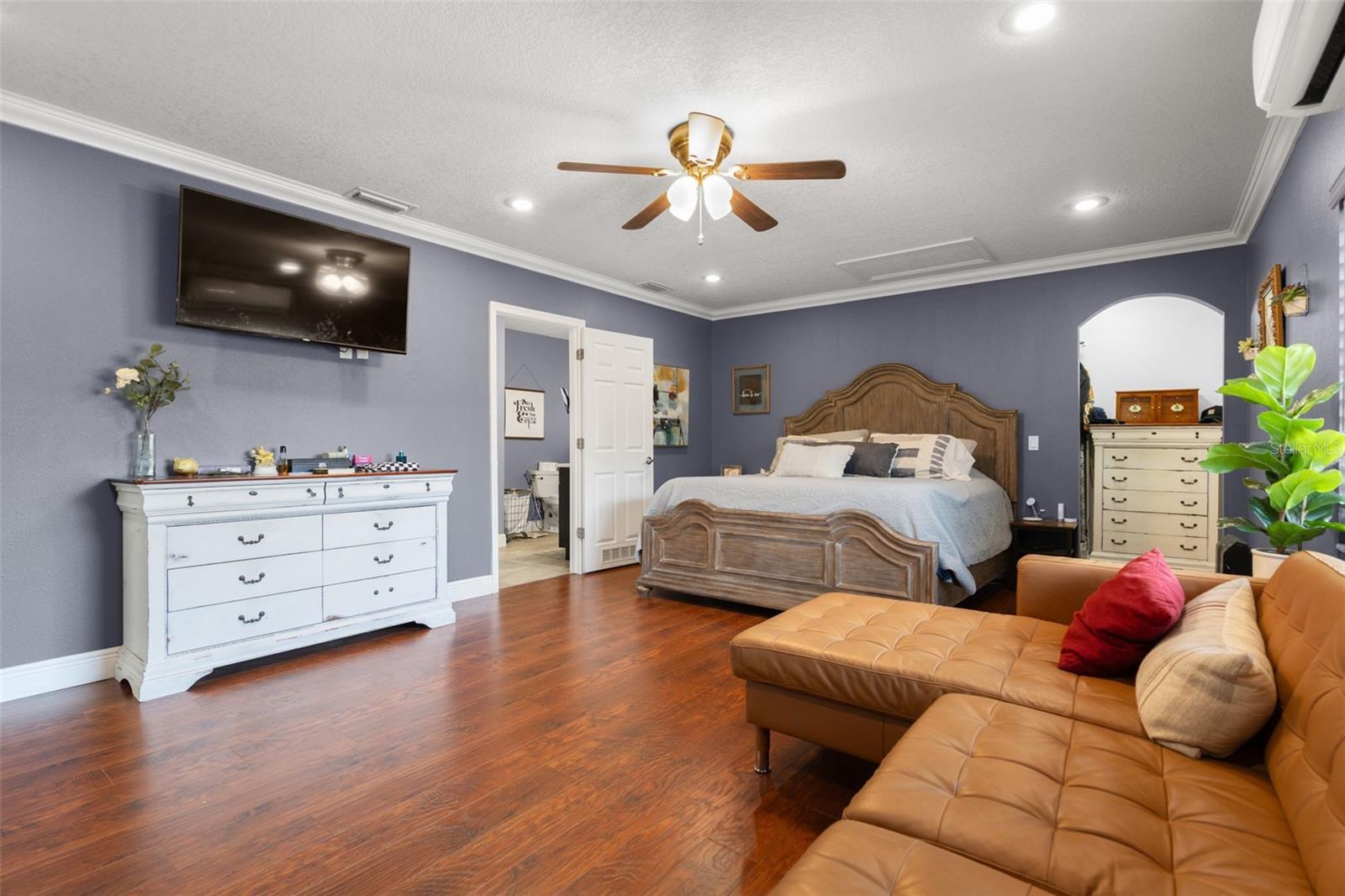 Image 11 of 25 For 1224 80th Avenue N