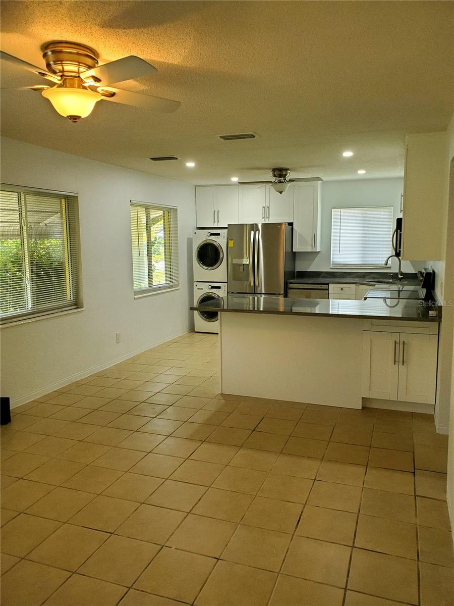 Image 28 of 53 For 1020 70th Street N