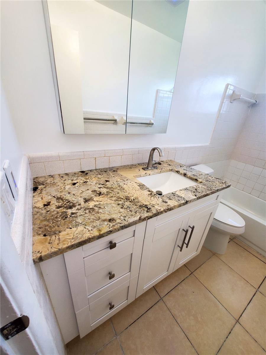 Image 3 of 53 For 1020 70th Street N