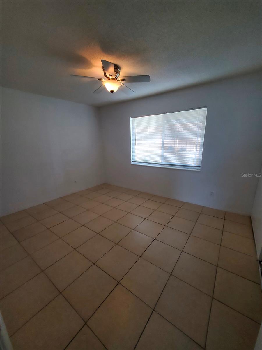 Image 32 of 53 For 1020 70th Street N