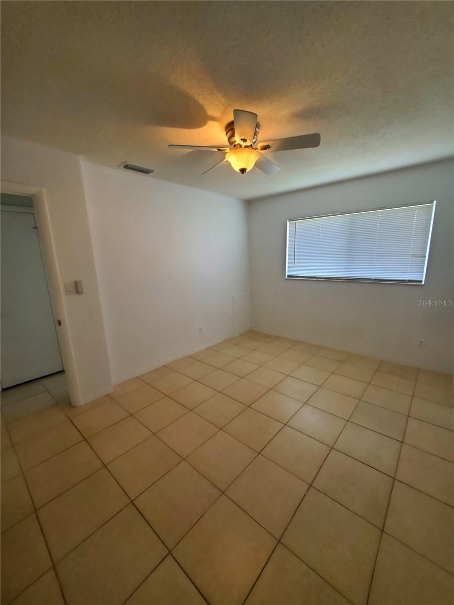 Image 40 of 53 For 1020 70th Street N