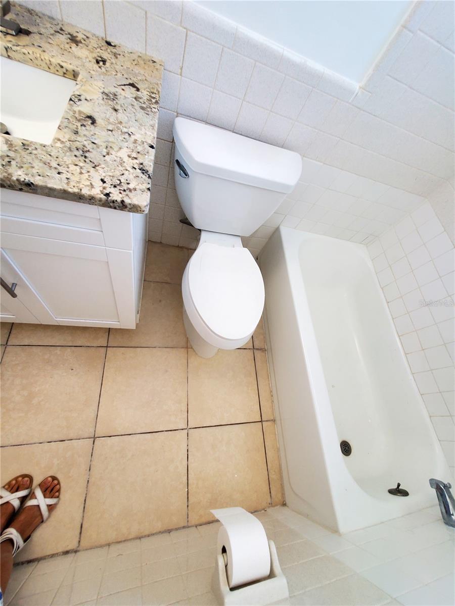 Image 42 of 53 For 1020 70th Street N