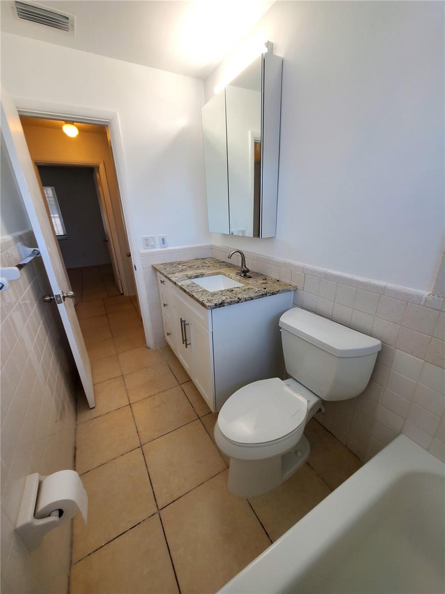 Image 47 of 53 For 1020 70th Street N