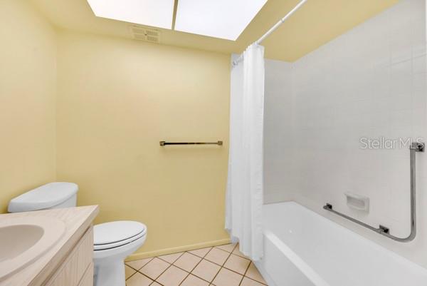 Image 22 of 39 For 2291 Shelly Drive D