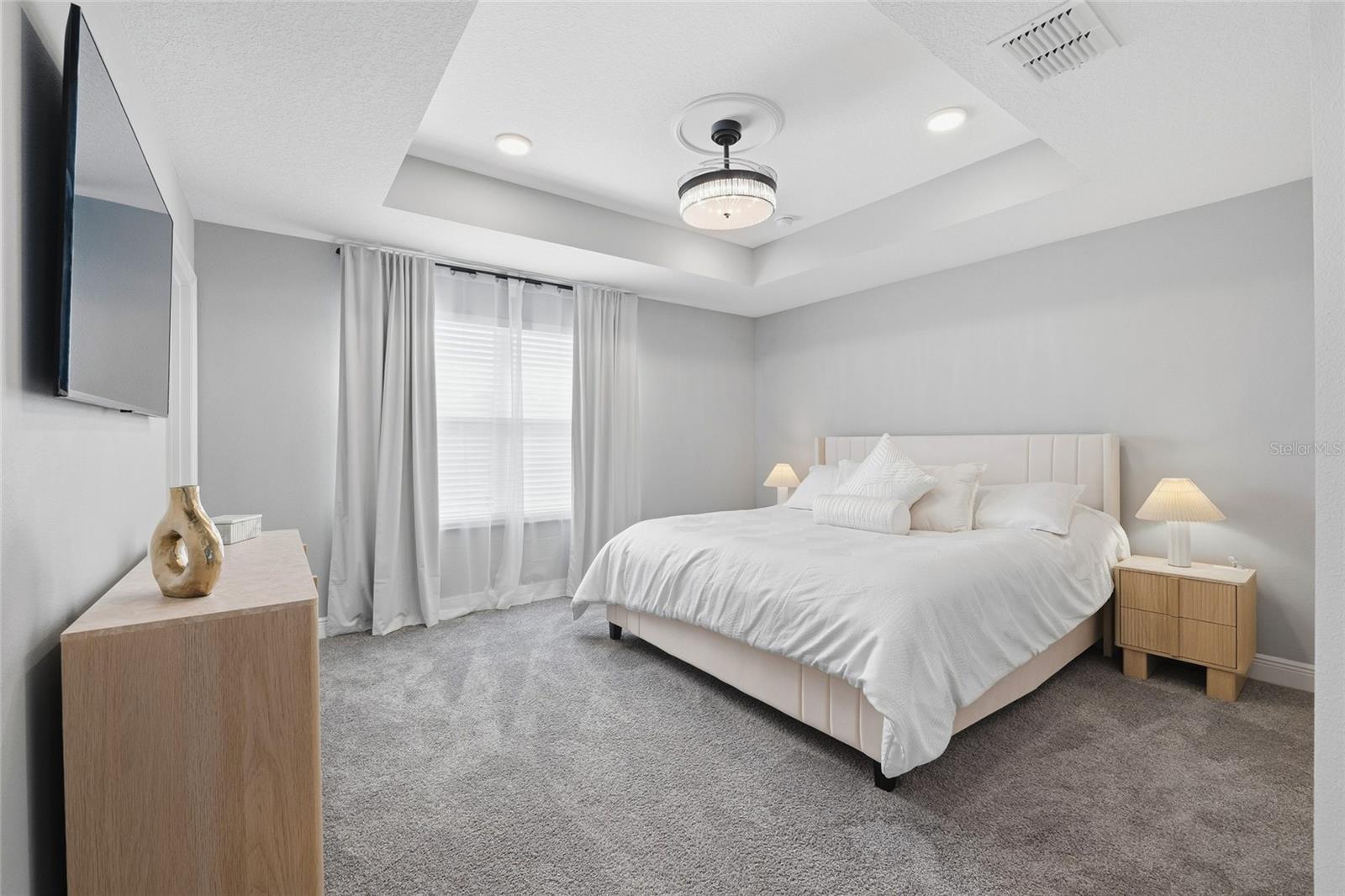 Image 19 of 49 For 7273 Notched Pine Bend