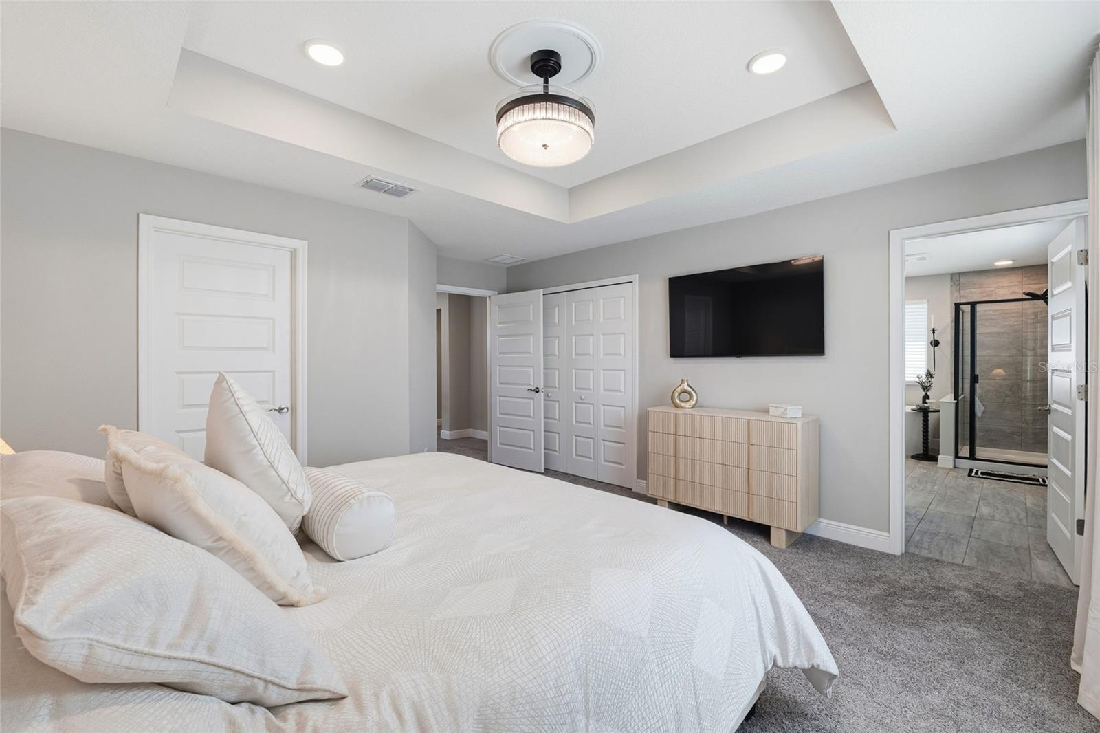 Image 21 of 49 For 7273 Notched Pine Bend