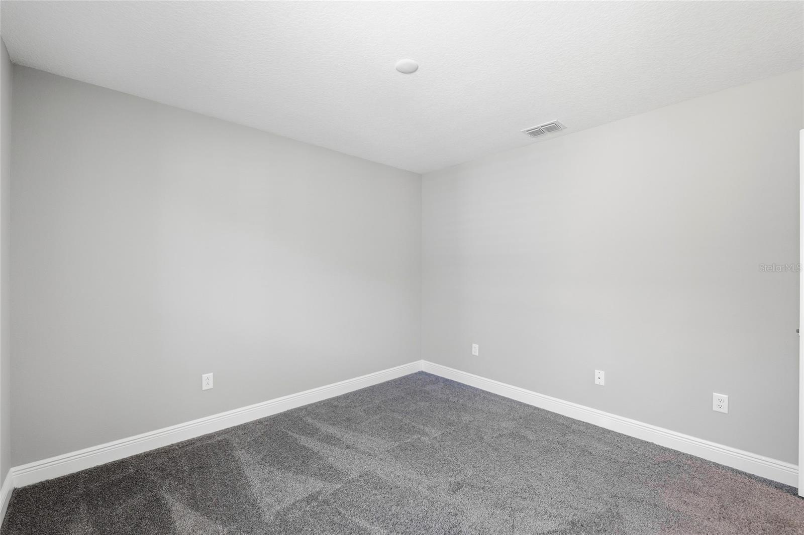 Image 30 of 49 For 7273 Notched Pine Bend