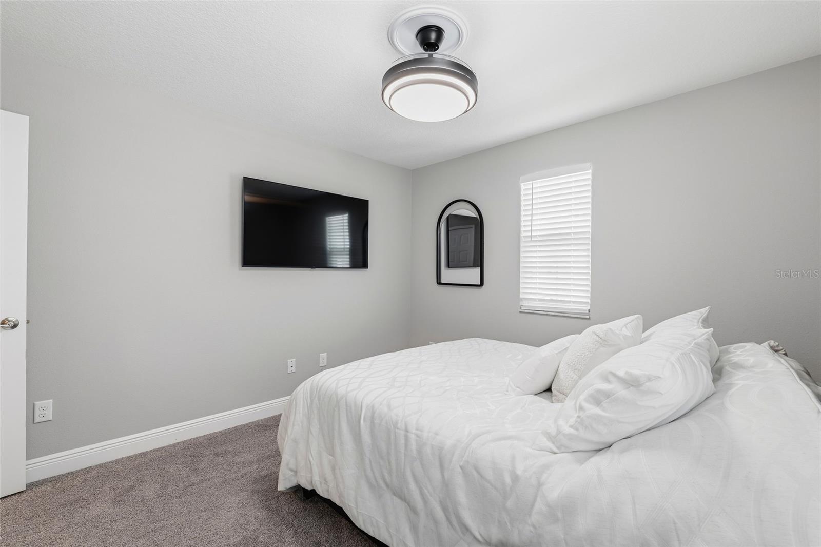 Image 32 of 49 For 7273 Notched Pine Bend