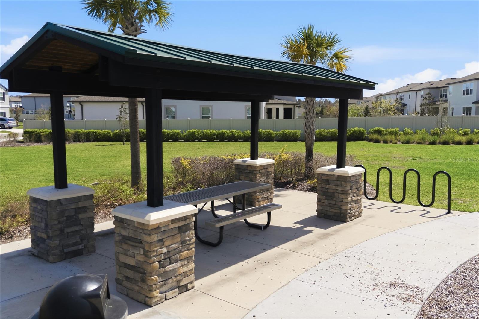 Image 46 of 49 For 7273 Notched Pine Bend