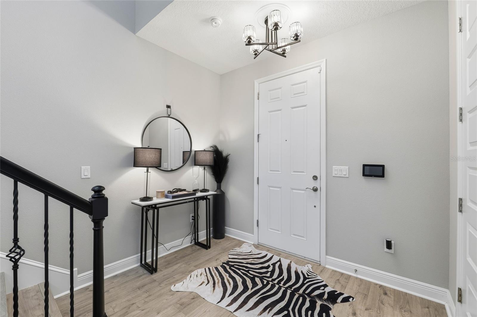 Image 5 of 49 For 7273 Notched Pine Bend