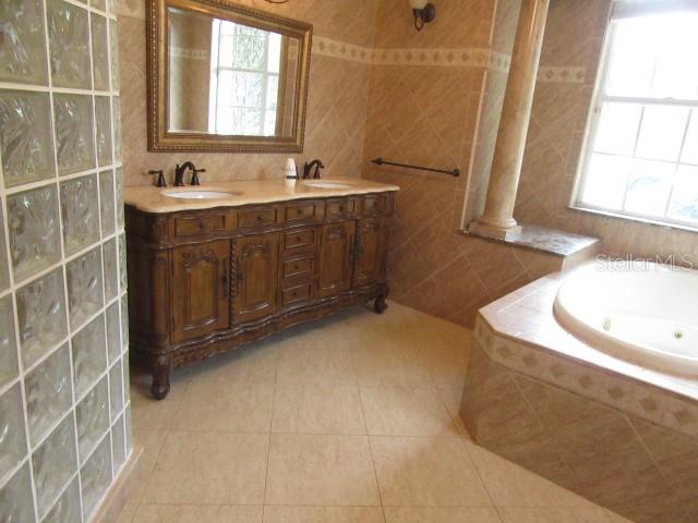 Image 21 of 32 For 9460 Bearfoot Trail