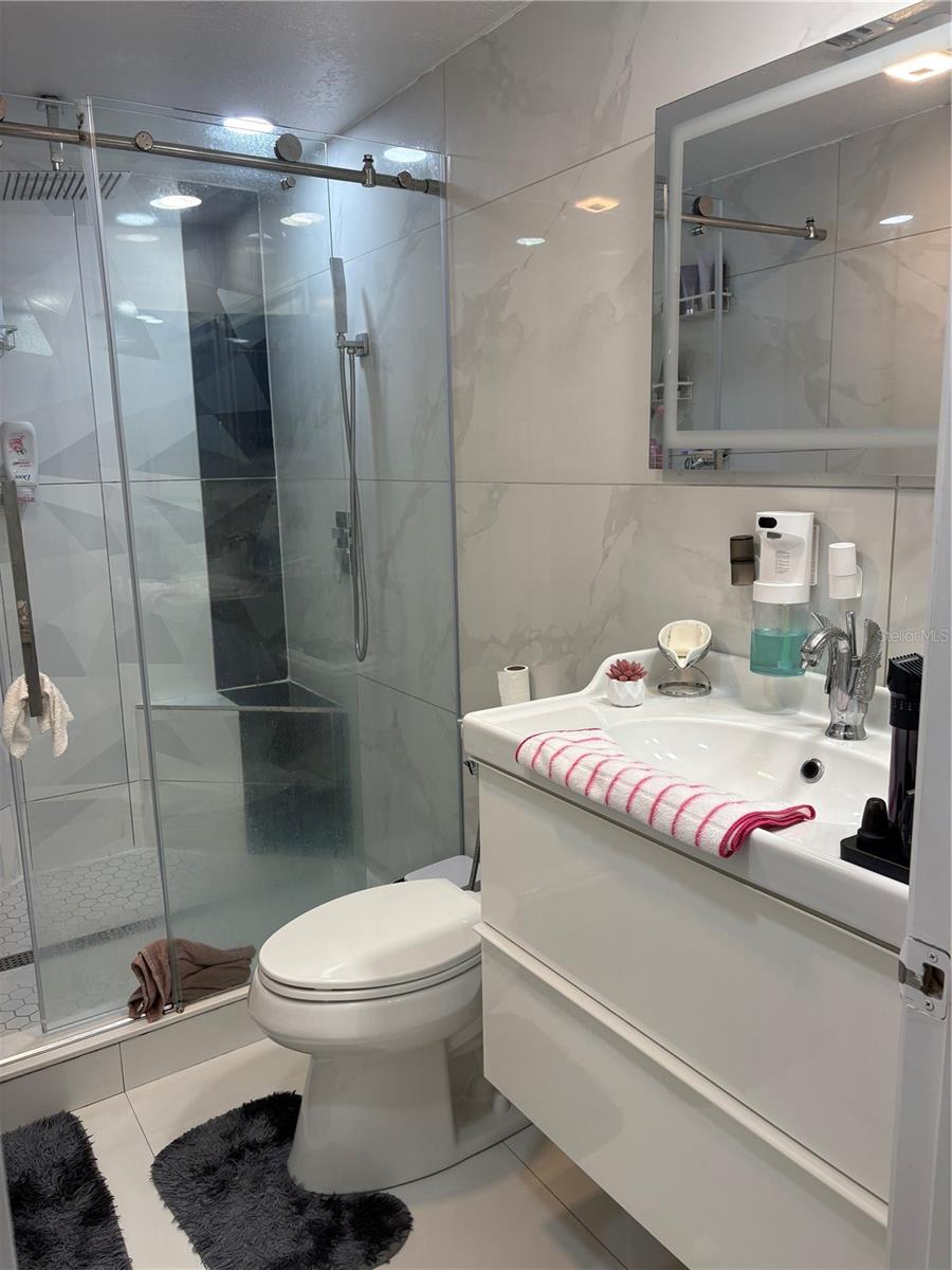 Image 12 of 29 For 4540 Jean Street