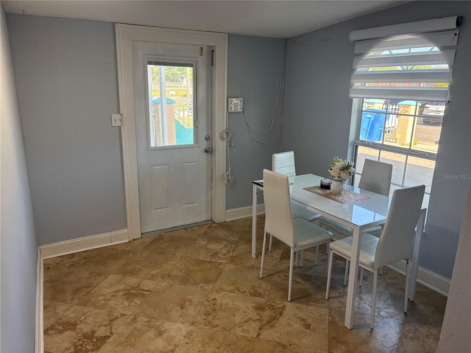 Image 4 of 29 For 4540 Jean Street