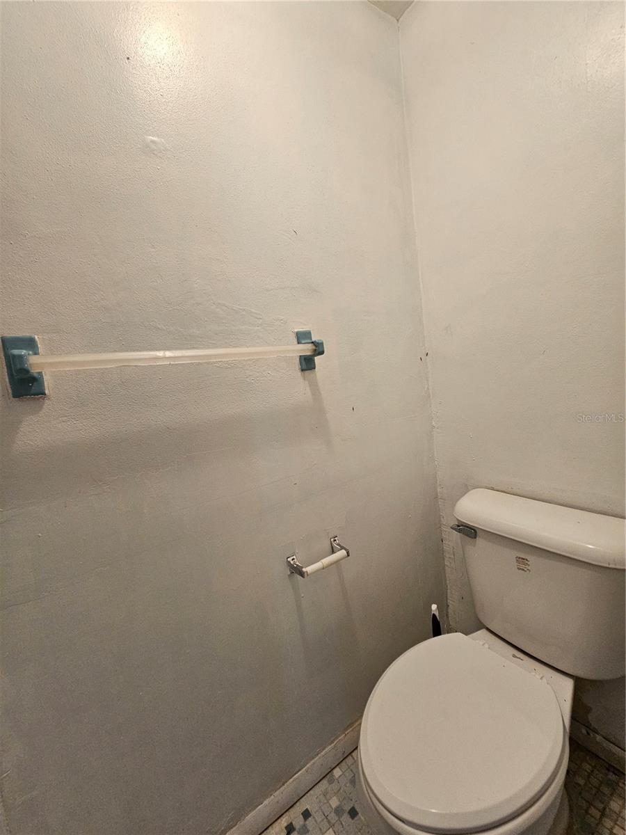 Image 14 of 20 For 15812 Sea Pines Drive