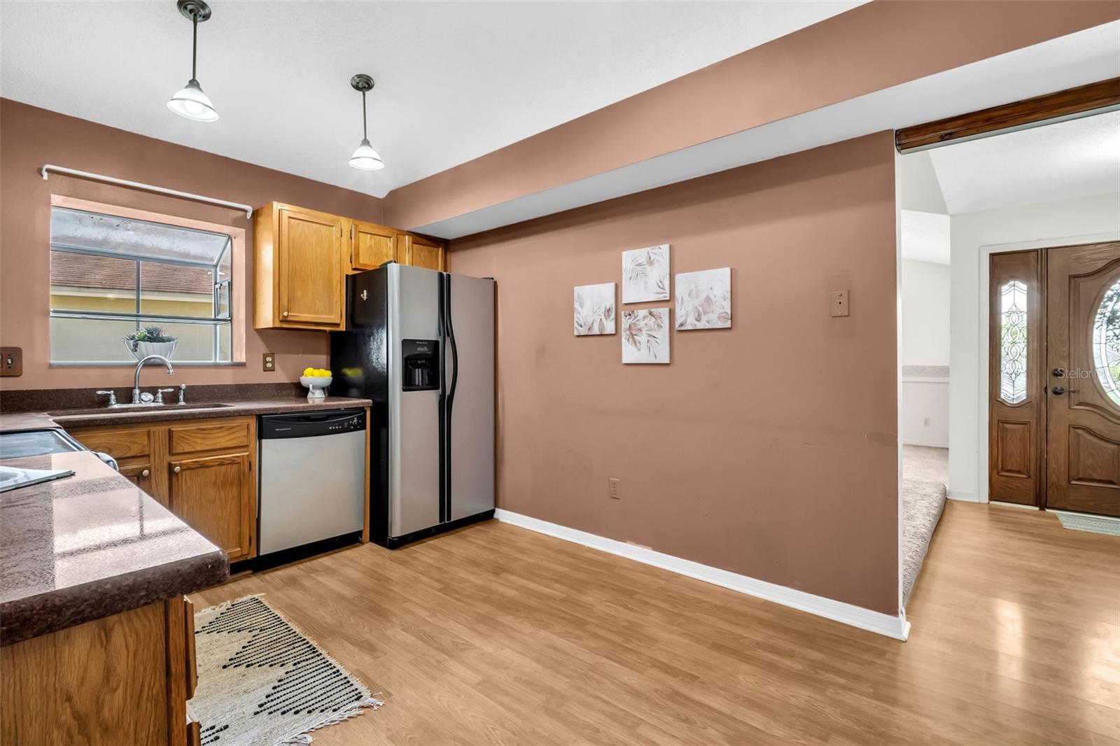 Listing photo id 8 for 5341 Southwick Drive