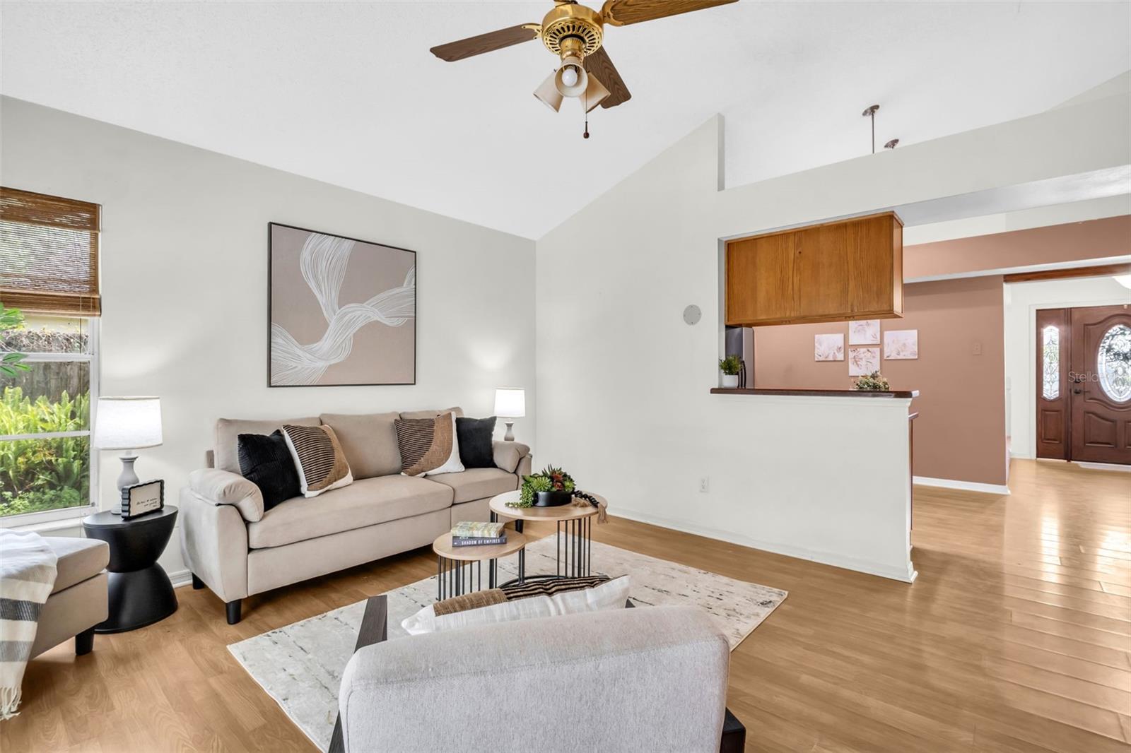 Listing photo id 11 for 5341 Southwick Drive