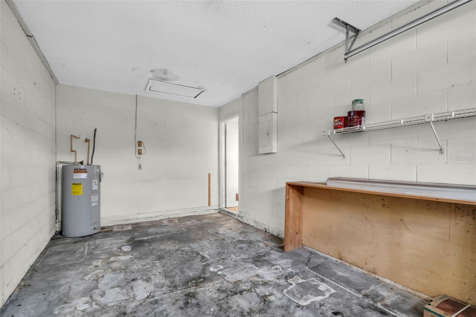 Listing photo id 35 for 5341 Southwick Drive